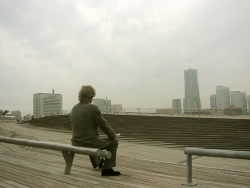 Teodoro González de León, Yokohama, 2005